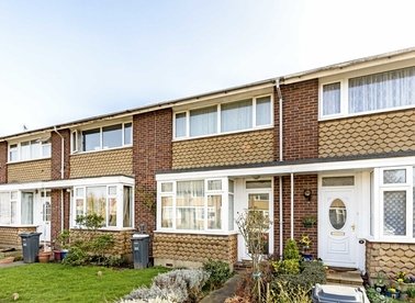 Properties sold in Pevensey Close - TW7 4QS view1