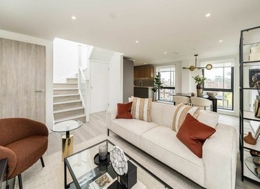 Properties for sale in Plough Road - SW11 2DE view1