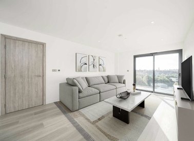 Properties for sale in Plough Road - SW11 2DE view1