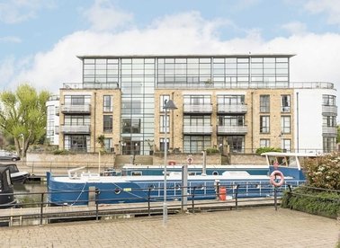 Properties for sale in Point Wharf Lane - TW8 0DD view1