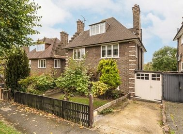 Pollards Hill West, London, SW16