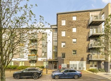 Properties for sale in Pooles Park - N4 3FG view1