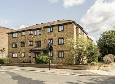 Properties for sale in Popes Lane - W5 4AZ view1