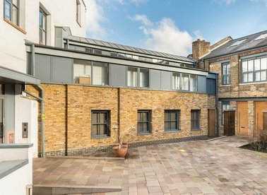 Porteus Place, London, SW4