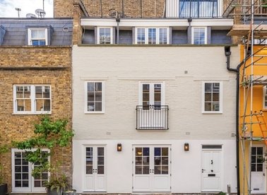 Properties for sale in Princes Mews - W2 4NX view1