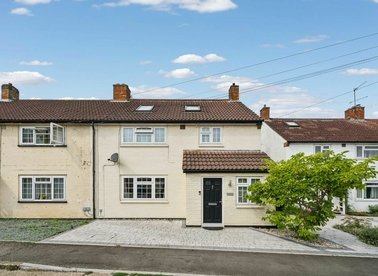 Properties for sale in Priory Close - TW16 5AB view1