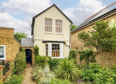 Properties for sale in Priory Road - TW12 2NR view1