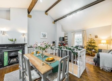 Properties sold in Putney Bridge Road - SW18 1NJ view1