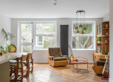 Properties for sale in Putney Heath Lane - SW15 3JG view1