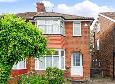 Properties for sale in Quantock Gardens - NW2 1PH view1