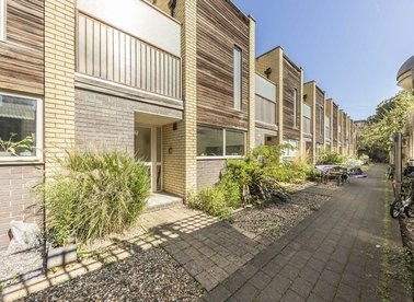 Properties sold in Quantock Mews - SE15 4RG view1