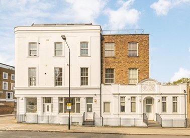 Properties for sale in Queens Crescent - NW5 4EP view1
