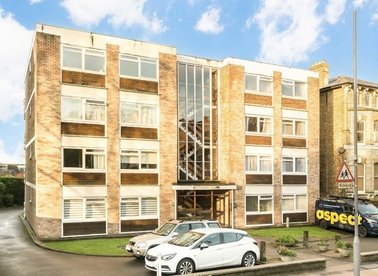 Properties for sale in Queens Road - KT2 7SJ view1