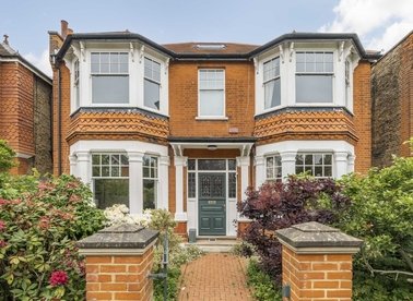 Properties sold in Queens Road - W5 2SA view1
