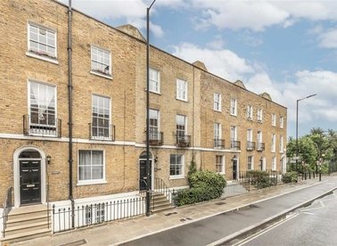 Properties for sale in Queensbridge Road - E2 8NP view1