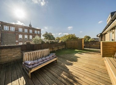 Properties for sale in Queensbridge Road - E8 3LX view1