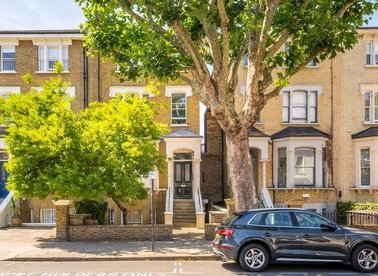 Properties for sale in Randolph Avenue - W9 1DL view1