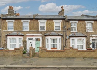 Properties for sale in Ranelagh Road - NW10 4UT view1
