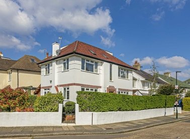 Properties sold in Ravensbourne Road - TW1 2DG view1