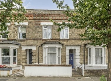 Properties for sale in Redmore Road - W6 0HZ view1