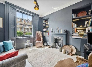 Properties for sale in Rees Street - N1 7AR view1