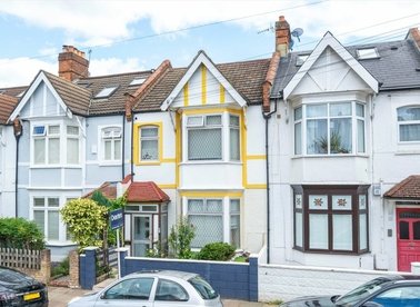Properties for sale in Ribblesdale Road - SW16 6SF view1