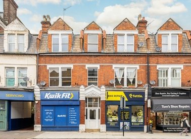 Properties for sale in Richmond Parade - TW1 2ET view1