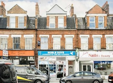 Properties for sale in Richmond Road - TW1 2DX view1