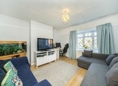 Properties for sale in Richmond Road - KT2 5PY view1