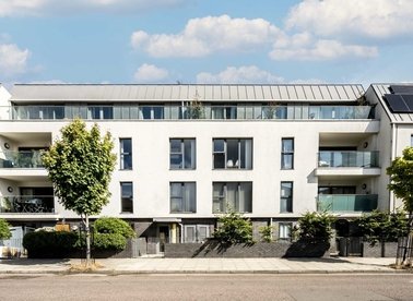 Properties for sale in Richmond Road - E8 3BF view1