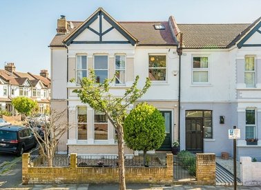 Properties for sale in Ridgeway Road - TW7 5LB view1
