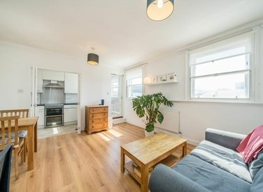 Properties for sale in Ritchie Street - N1 0EH view1