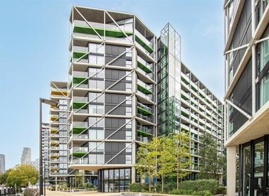 Properties for sale in Riverlight Quay - SW11 8DW view1