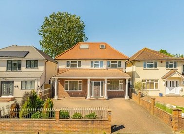 Robin Hood Way, London, SW15