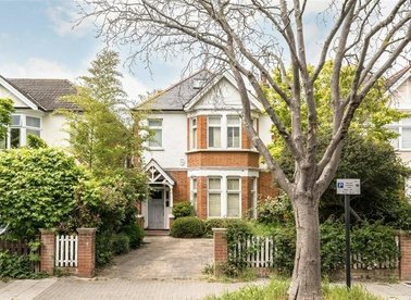Properties for sale in Rodenhurst Road - SW4 8AR view1