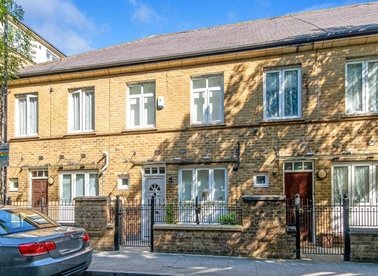 Properties for sale in Roman Road - E3 2RZ view1