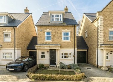 Properties for sale in Roper Crescent - TW16 5BA view1
