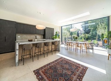 Properties for sale in Rosebery Gardens - W13 0HD view1