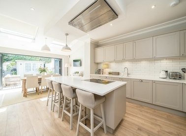 Properties for sale in Rostella Road - SW17 0HY view1