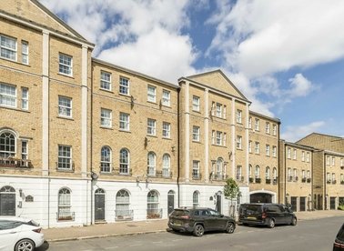 Properties for sale in Rotherhithe Street - SE16 5XW view1