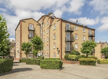 Properties for sale in Rotherhithe Street - SE16 5FX view1