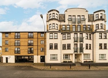 Properties for sale in Rotherhithe Street - SE16 5QS view1