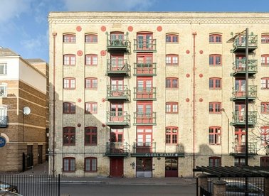 Properties for sale in Rotherhithe Street - SE16 5XX view1