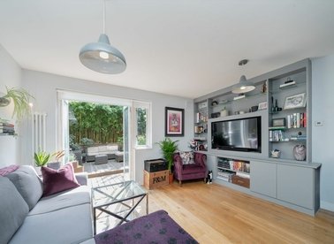 Properties for sale in Rowan Walk - N19 5XL view1