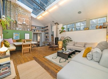 Properties for sale in Royal College Street - NW1 0SG view1