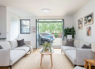 Properties for sale in Rufford Street - N1 0AD view1