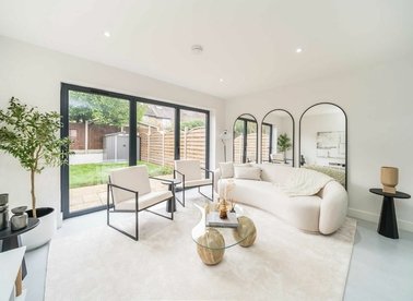 Properties for sale in Rural Way - SW16 6PF view1