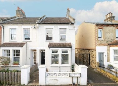 Properties for sale in Russell Road - SW19 1LN view1