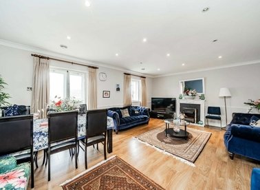 Properties for sale in Russell Road - W14 8HW view1