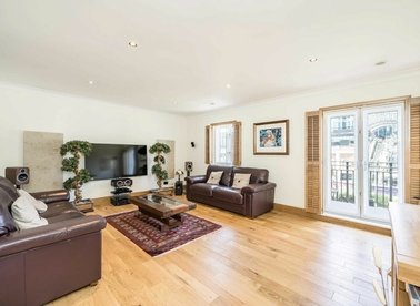 Properties for sale in Russell Road - W14 8HW view1